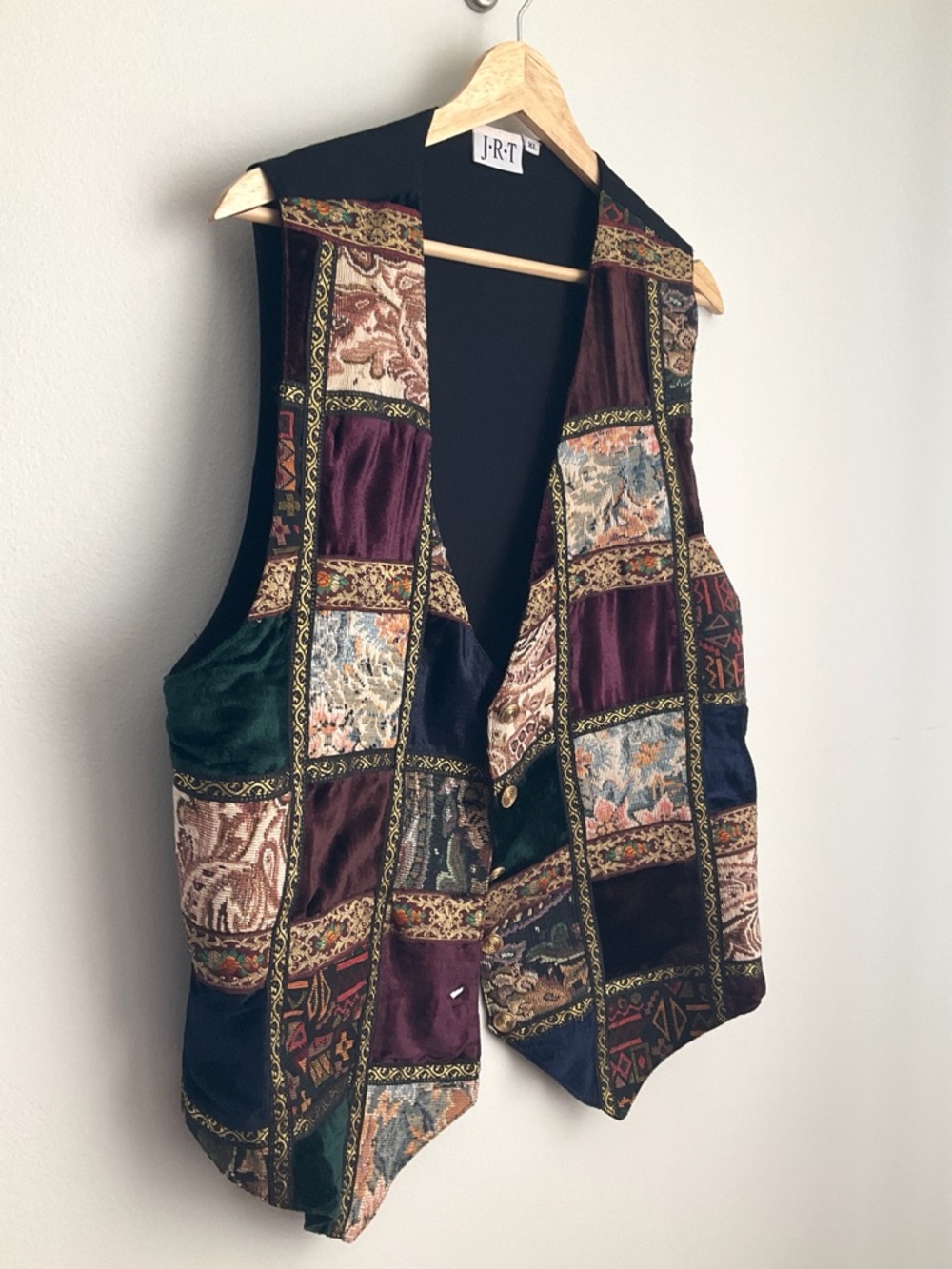 Vintage J.R.T Patchwork Velvet Vest XL in Burgundy & Green 90's - Picture 4 of 10
